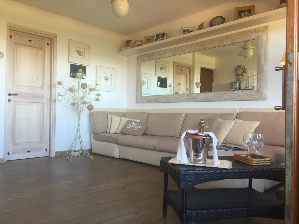 Smeralda Residenza Di Charme Portisco Kamer foto